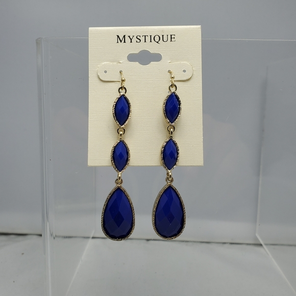 2 pairs Mystique blue sapphire dangle, and button with rhinestone earrings - Picture 5 of 5